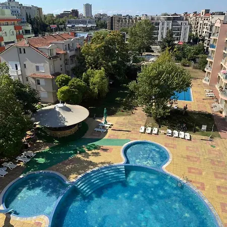 Apartmán Semiramida Garden *