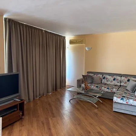Apartmán Semiramida Garden *